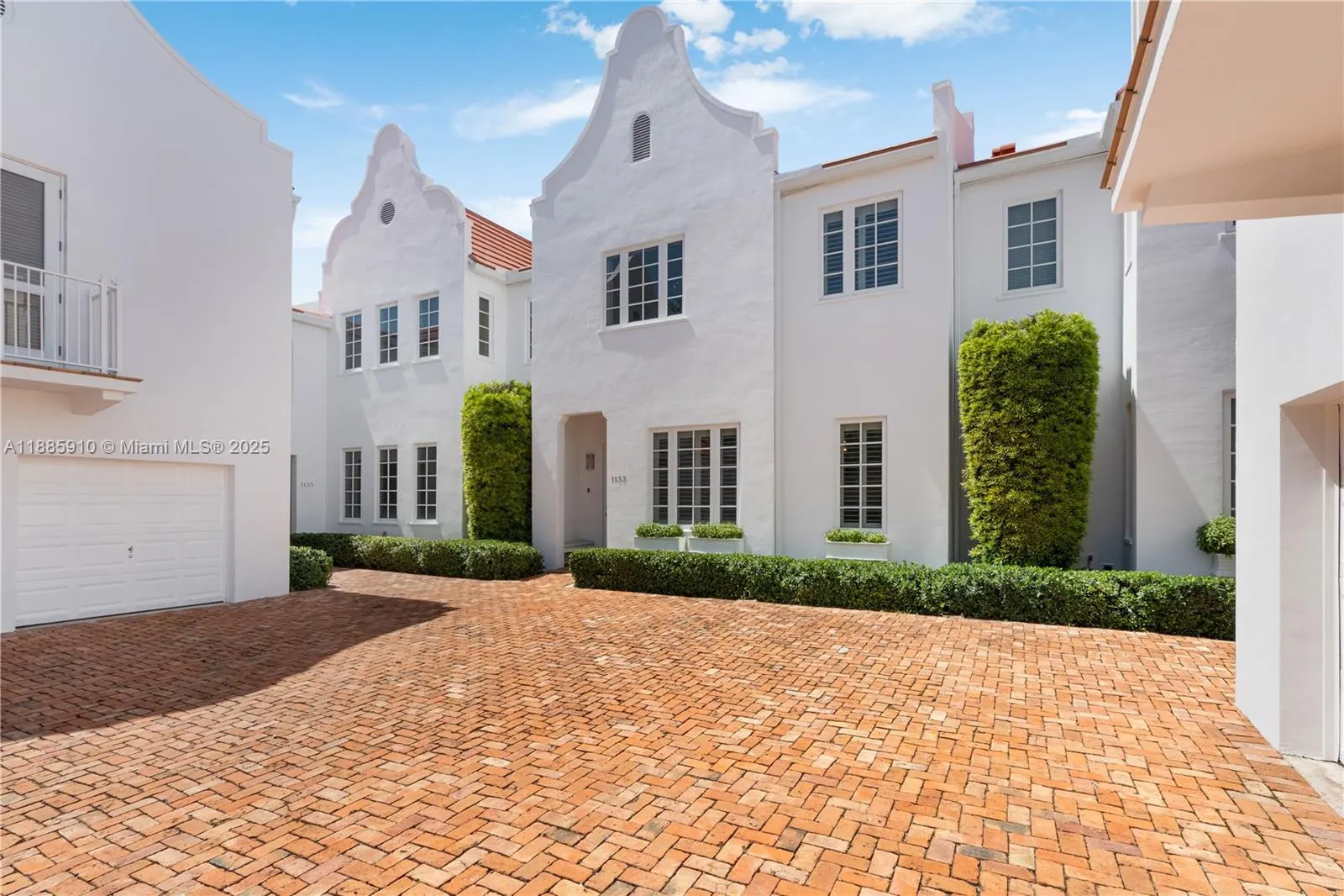 1133 Campo Sano Ave, #2