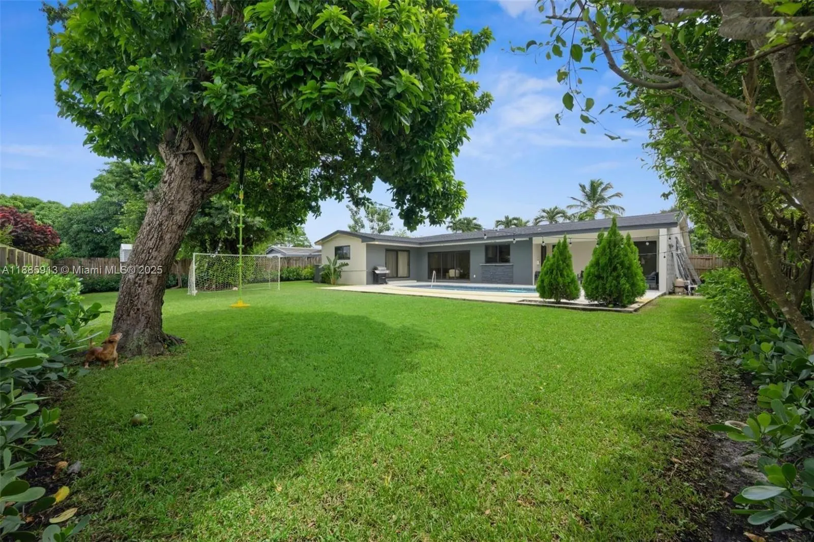 1951 NE 187th Dr