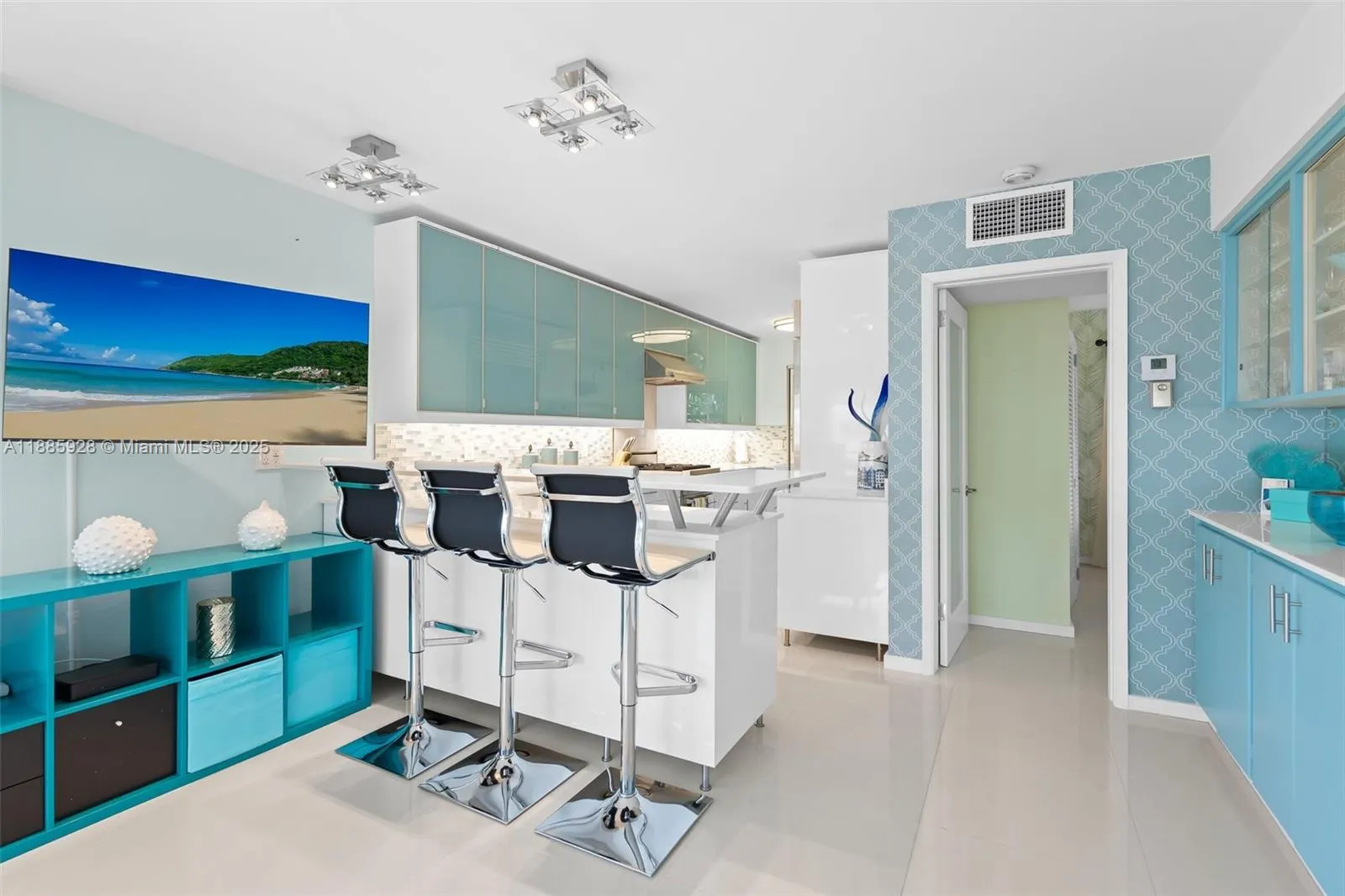 3073 Harbour Drive, #15