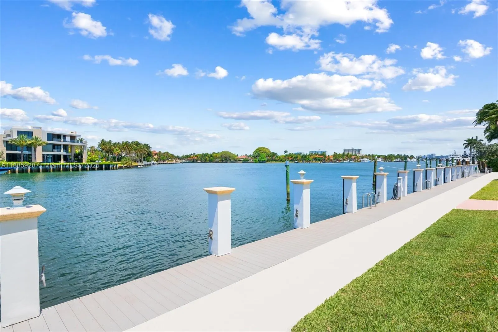 3073 Harbour Drive, #15