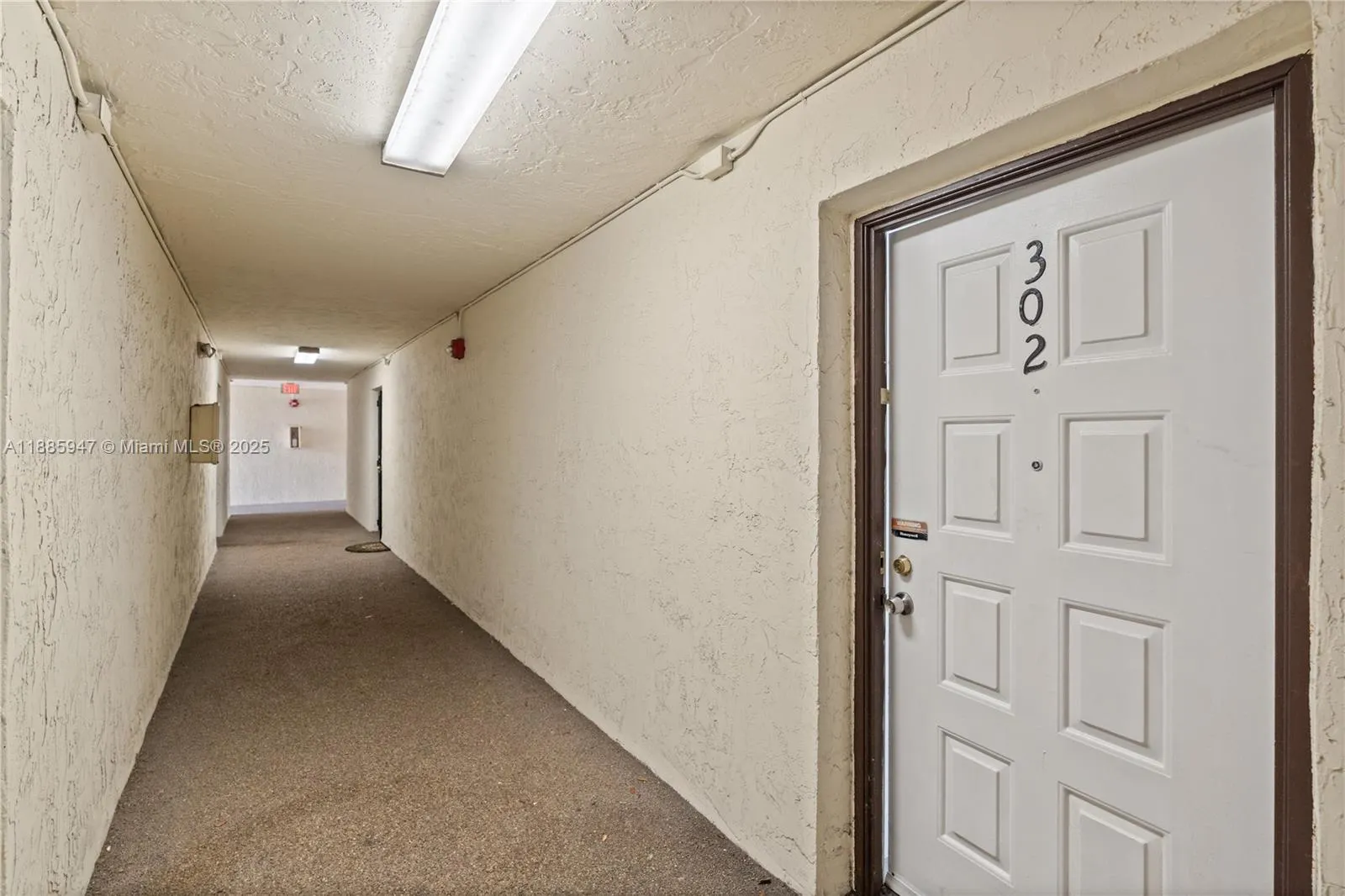 8005 Lake Dr, #302