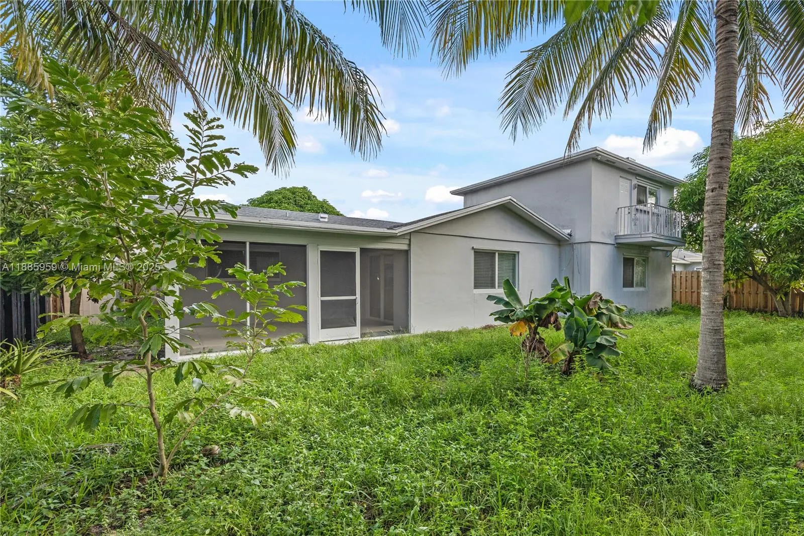8250 NW 46th St