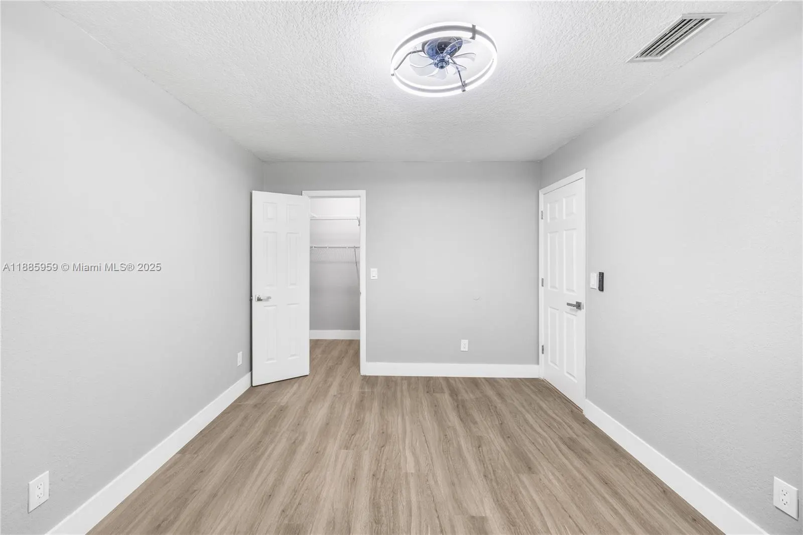 8250 NW 46th St