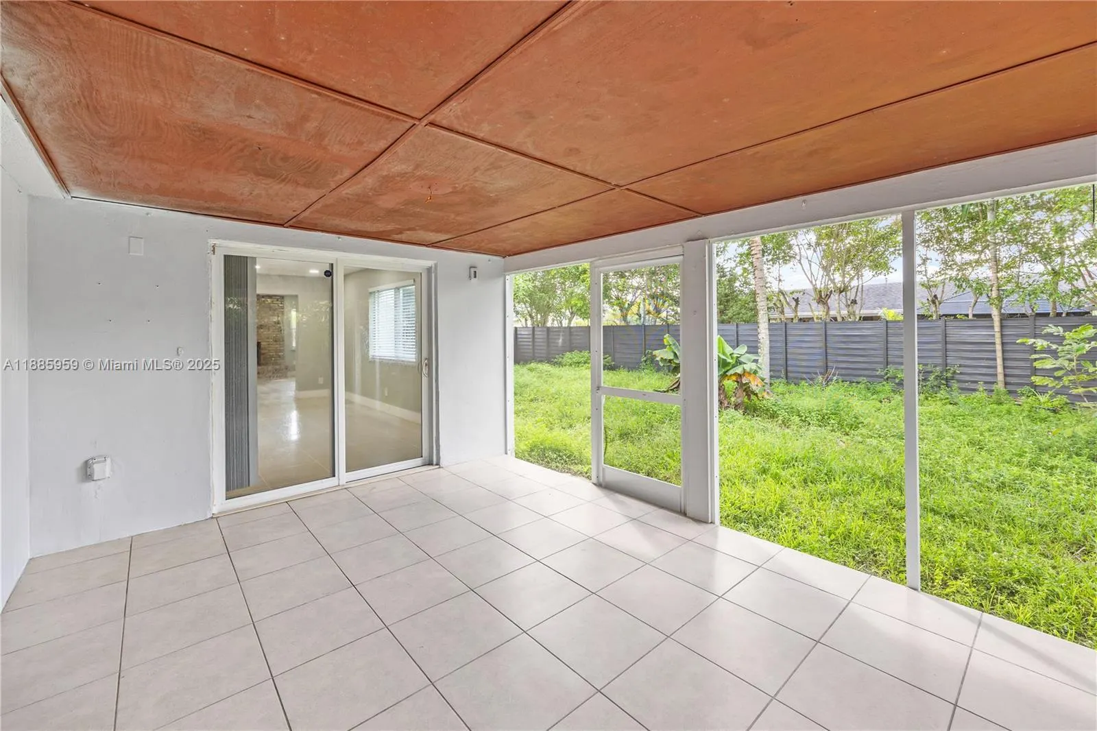 8250 NW 46th St