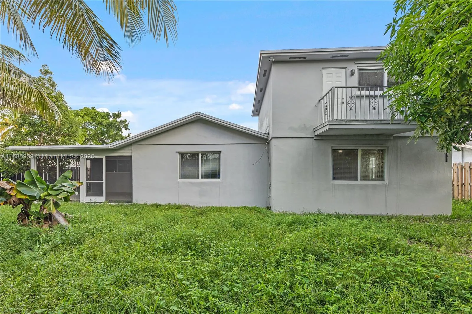 8250 NW 46th St