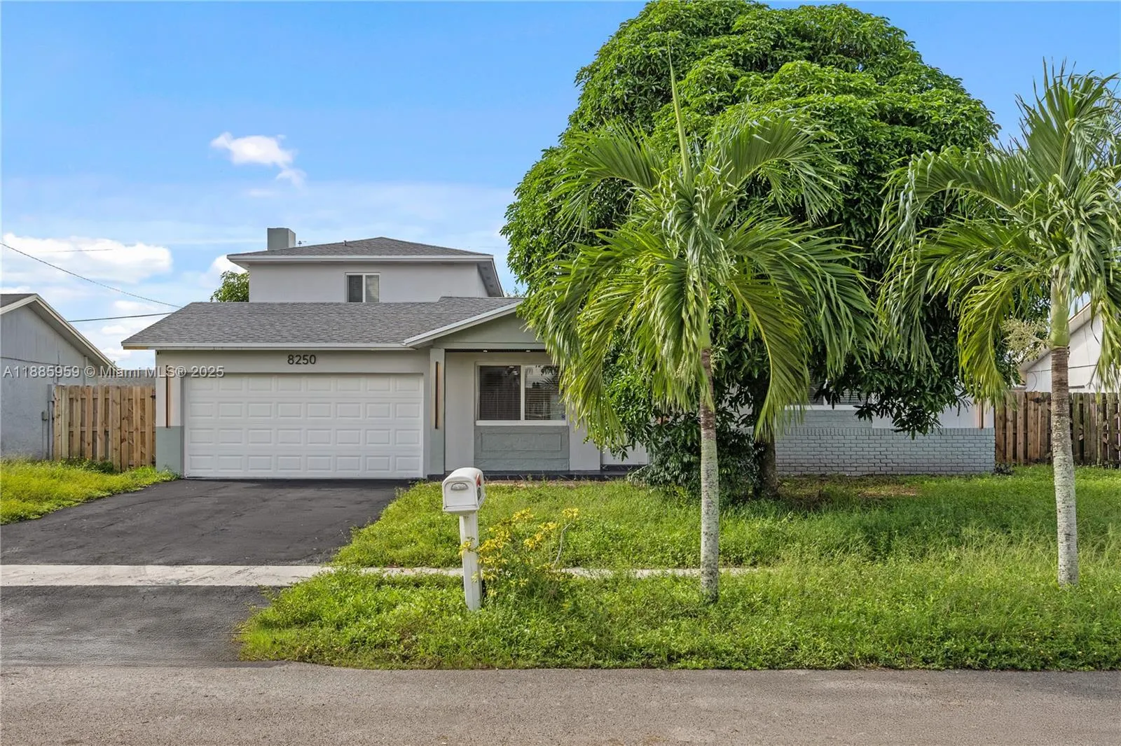 8250 NW 46th St