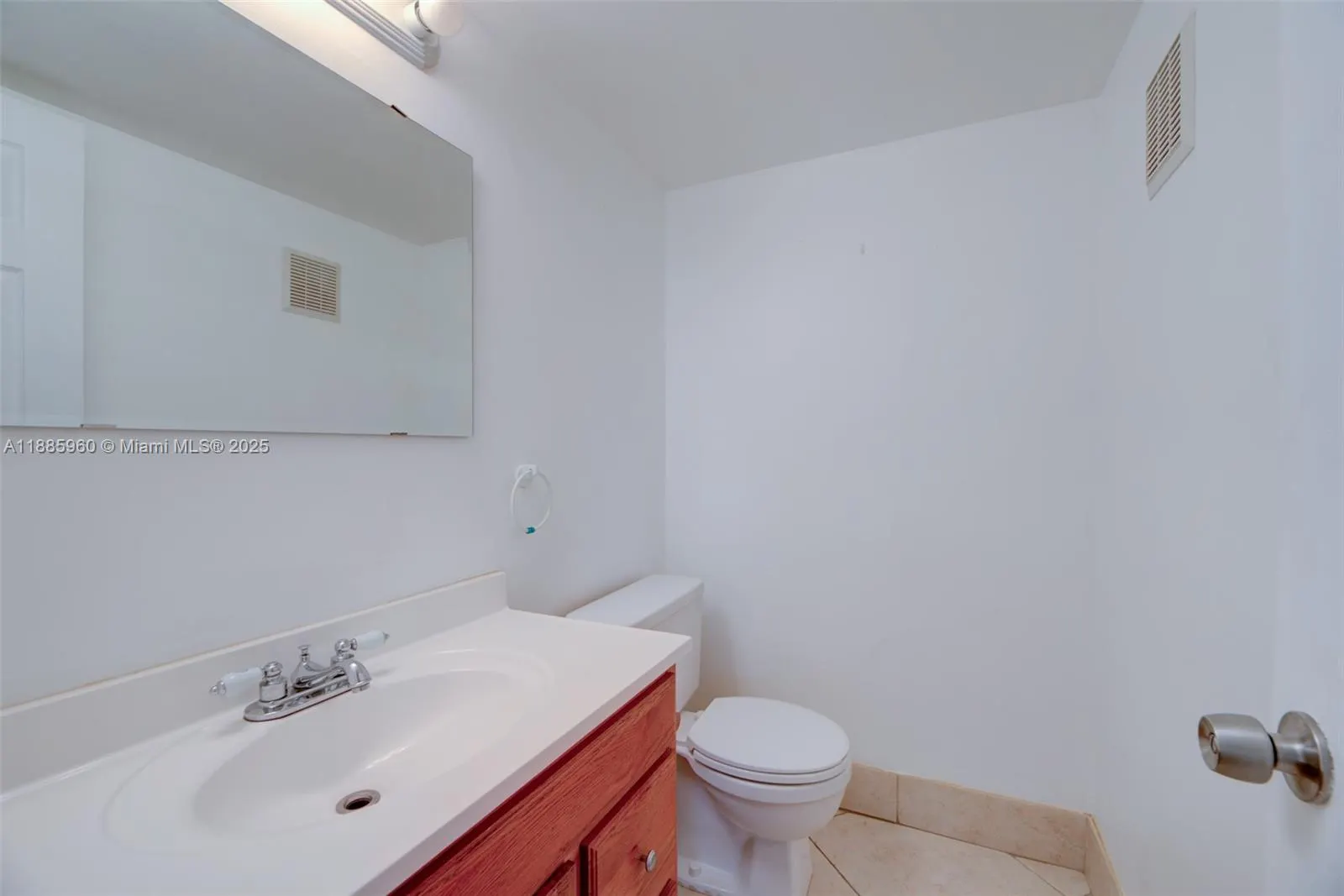 8662 Bridle Path Ct, #115A