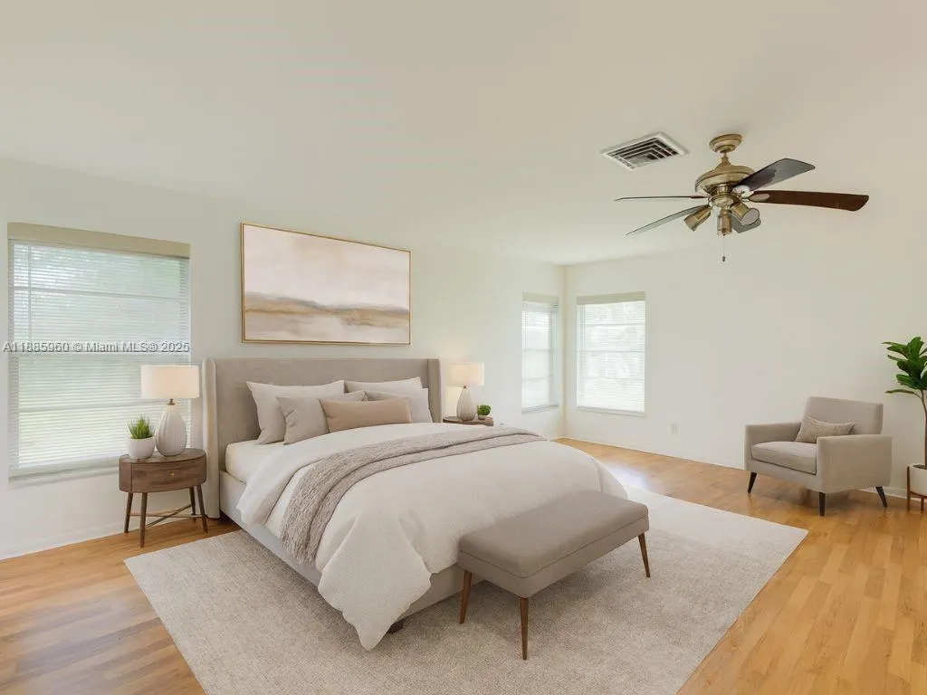8662 Bridle Path Ct, #115A