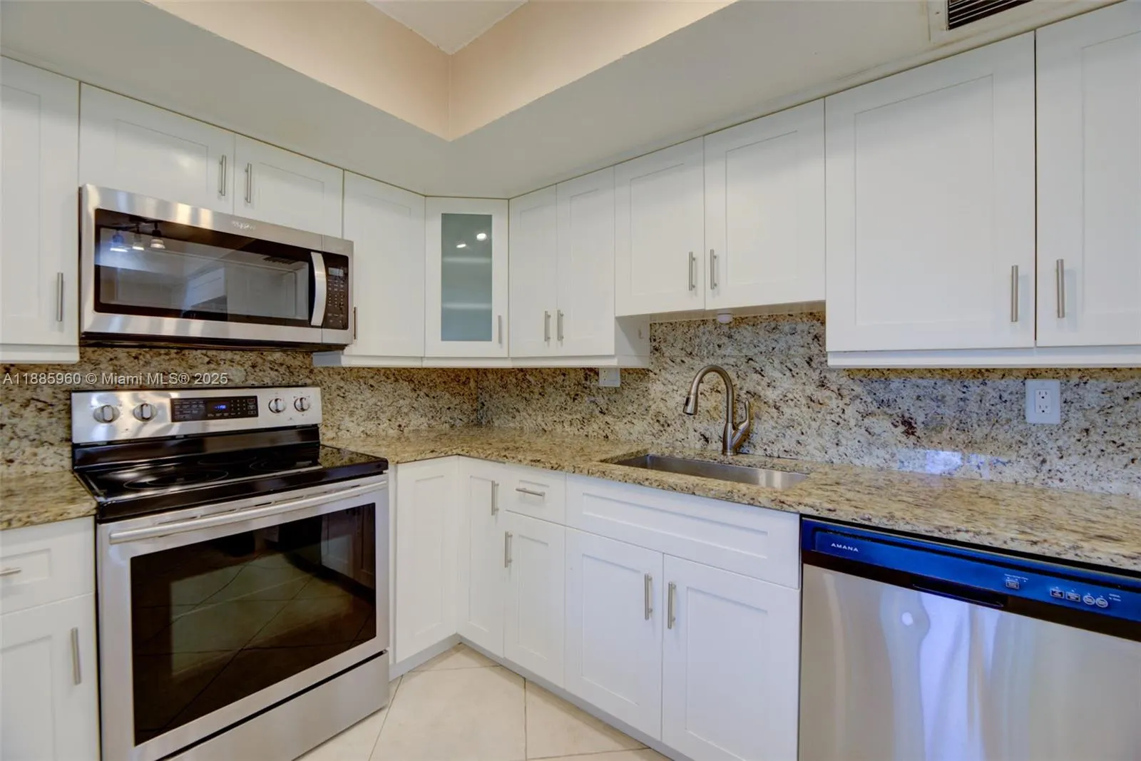 8662 Bridle Path Ct, #115A