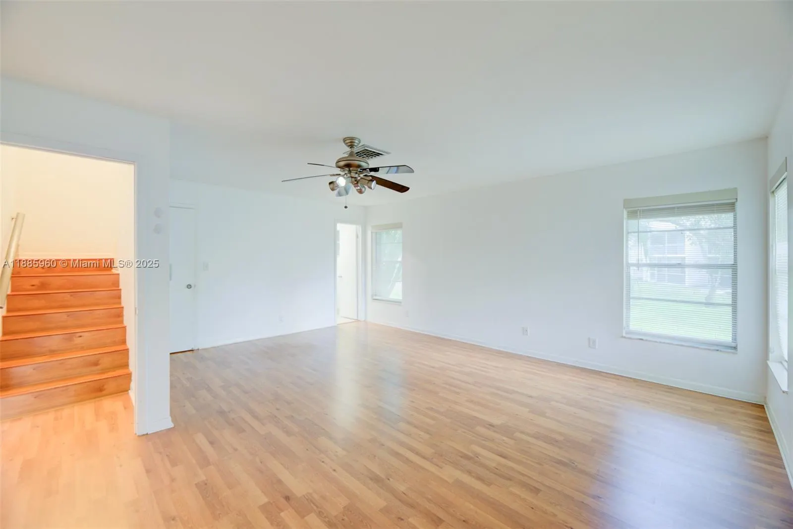 8662 Bridle Path Ct, #115A