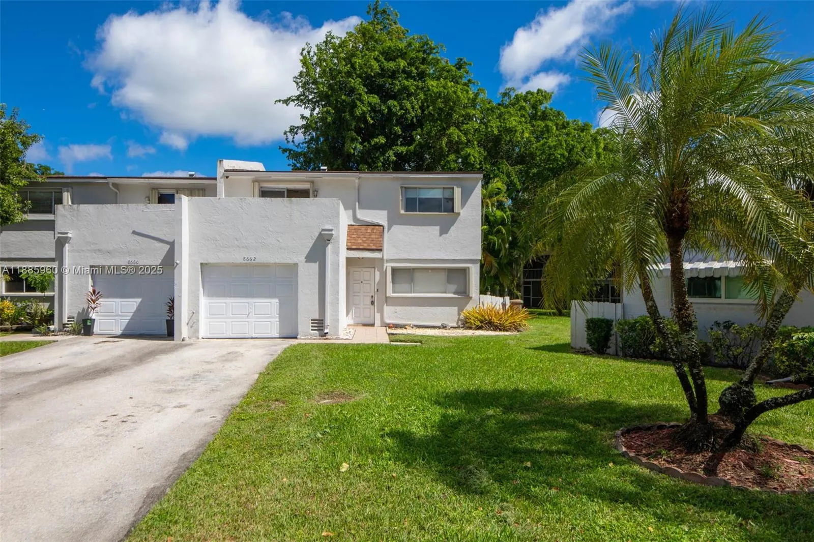 8662 Bridle Path Ct, #115A