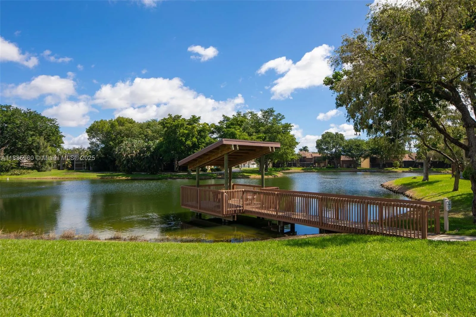 8662 Bridle Path Ct, #115A