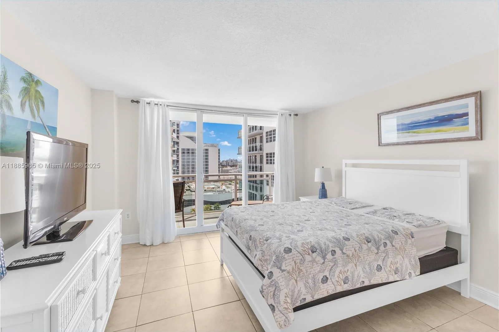 6917 Collins Ave, #1505