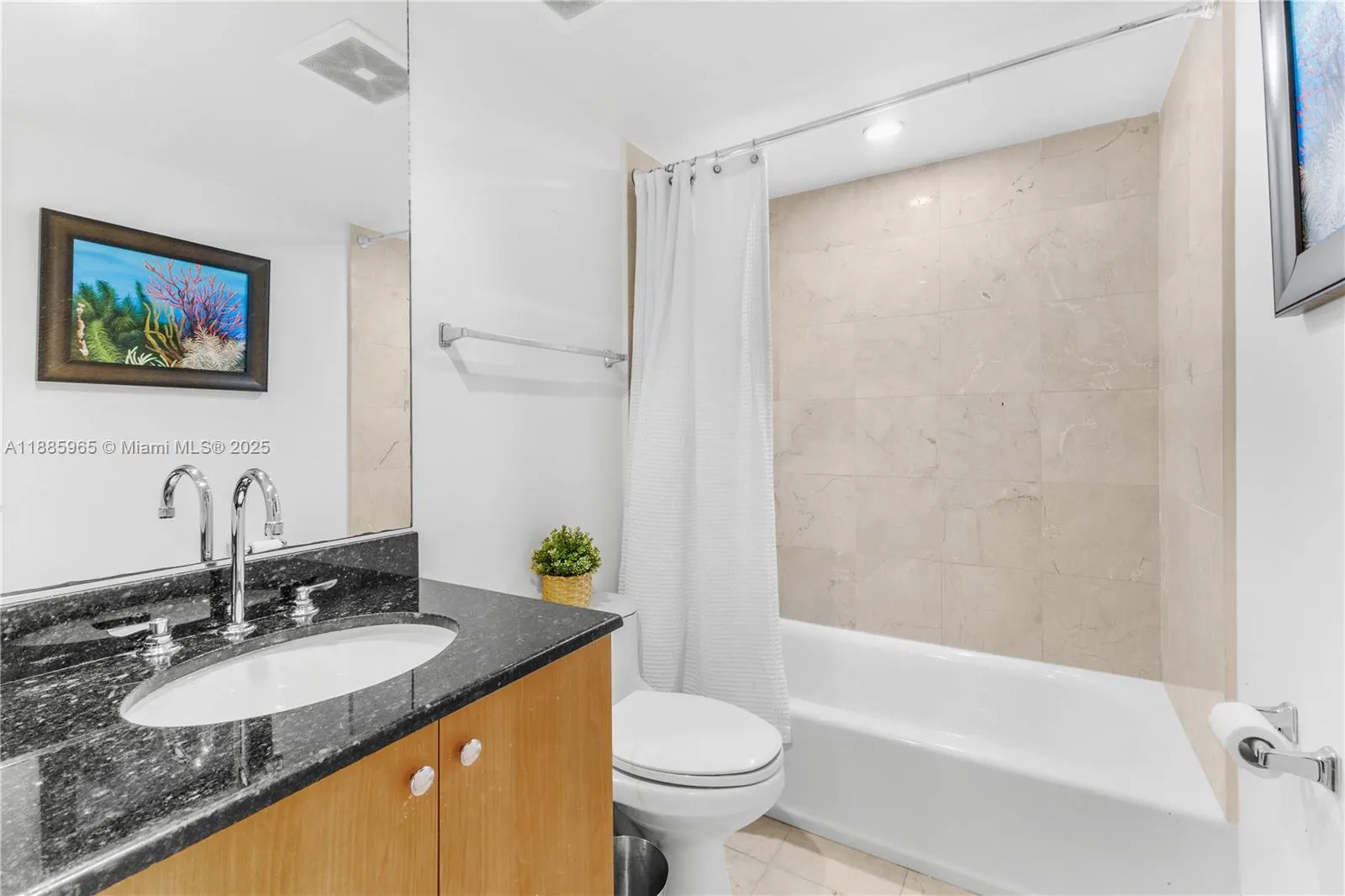 6917 Collins Ave, #1505