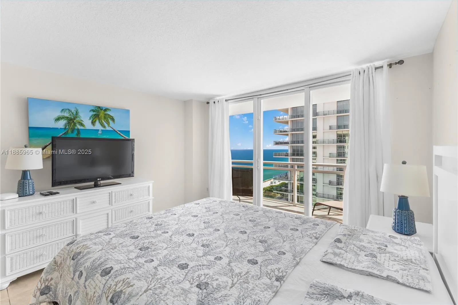 6917 Collins Ave, #1505
