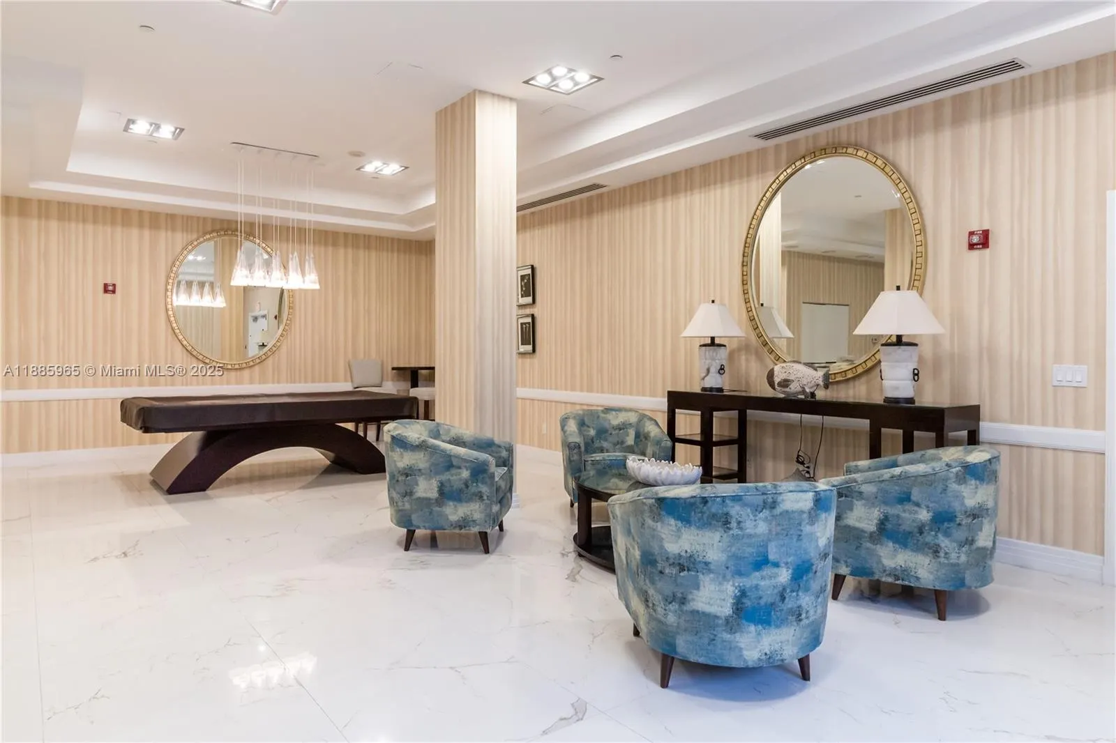 6917 Collins Ave, #1505