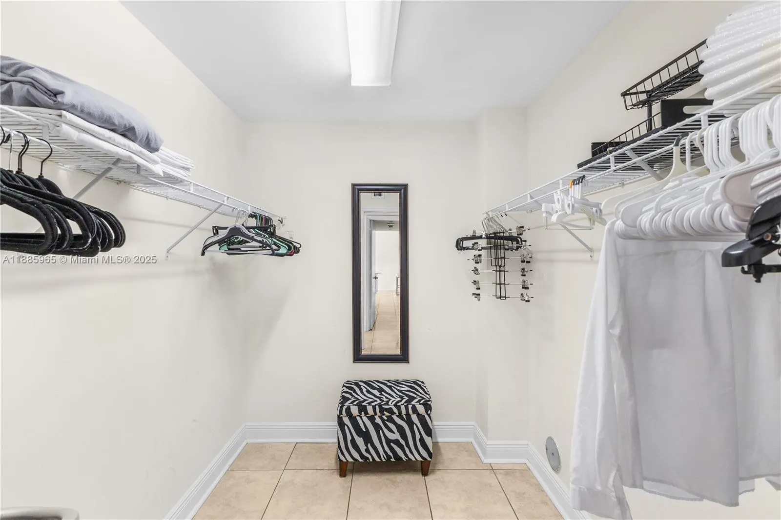 6917 Collins Ave, #1505