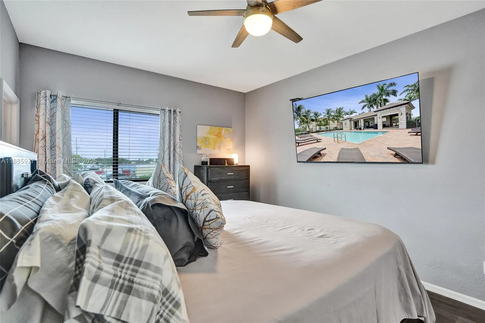 4204 N Dixie Hwy, #1