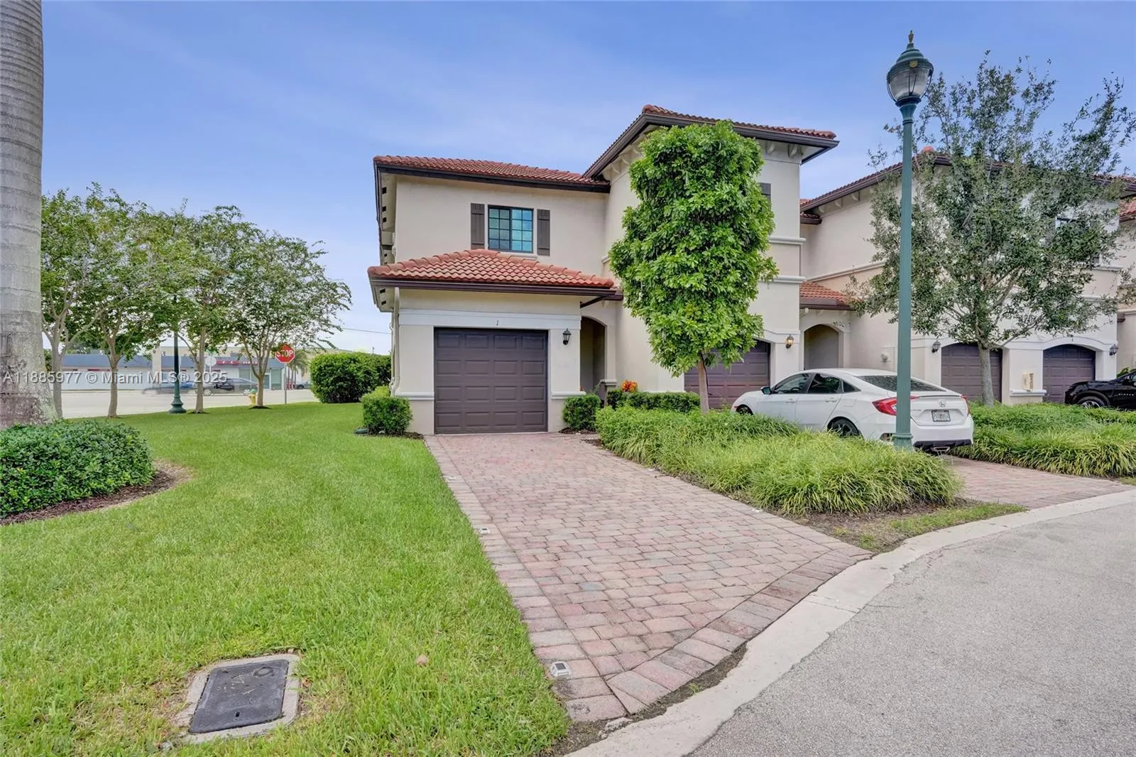 4204 N Dixie Hwy, #1