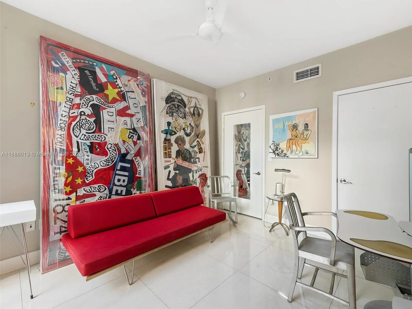 6000 Collins Ave, #132
