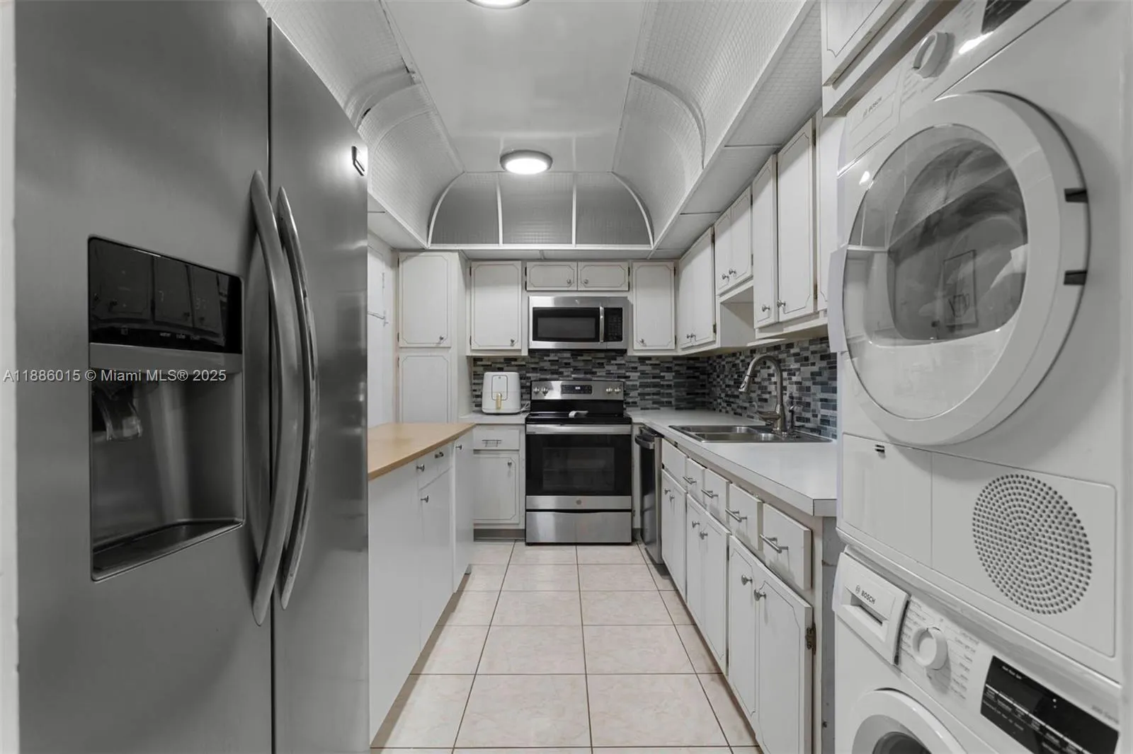 5001 Collins Ave, #5E