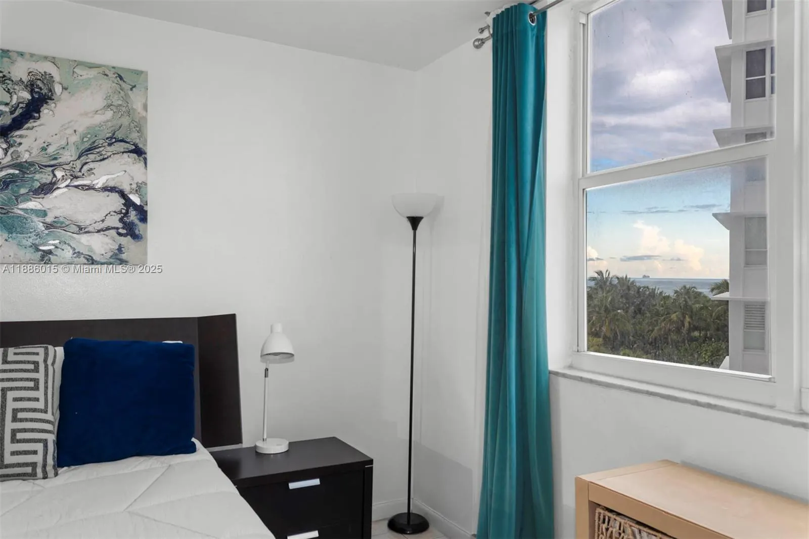 5001 Collins Ave, #5E