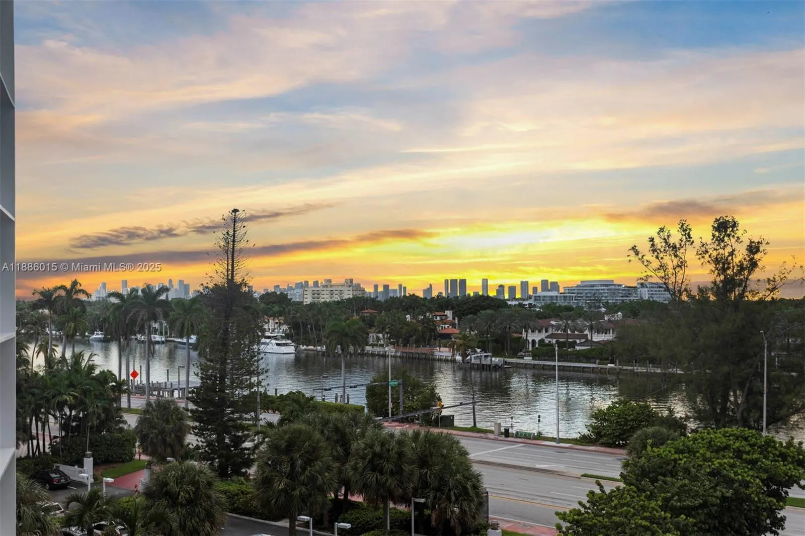 5001 Collins Ave, #5E