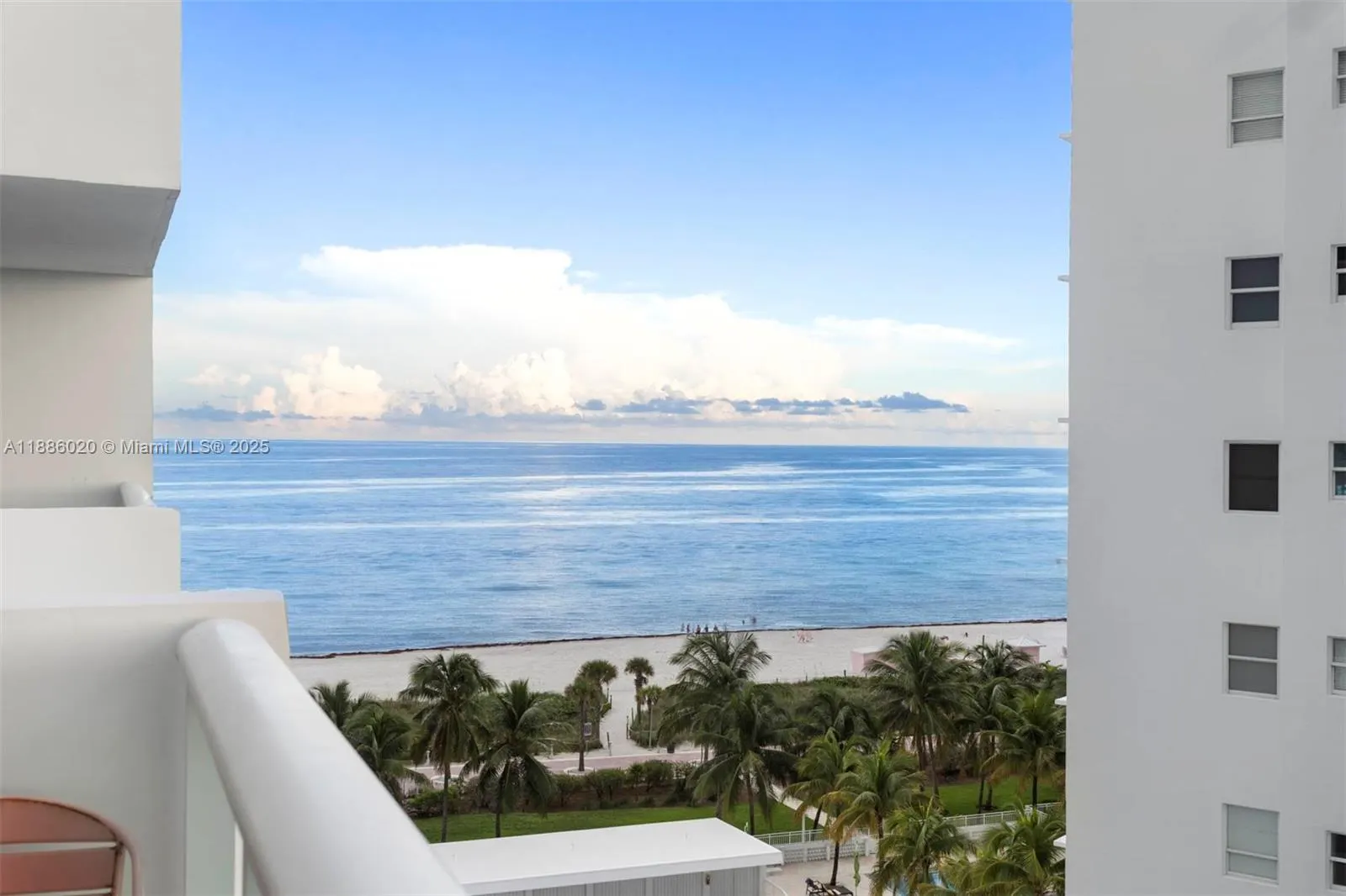 5001 Collins Ave, #8C