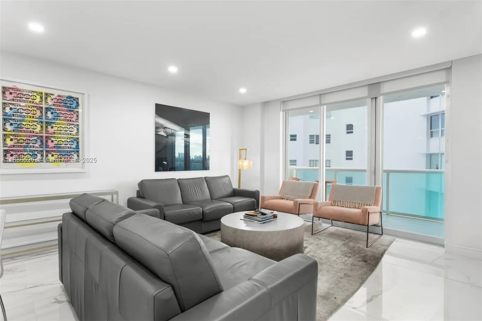 5001 Collins Ave, #8C
