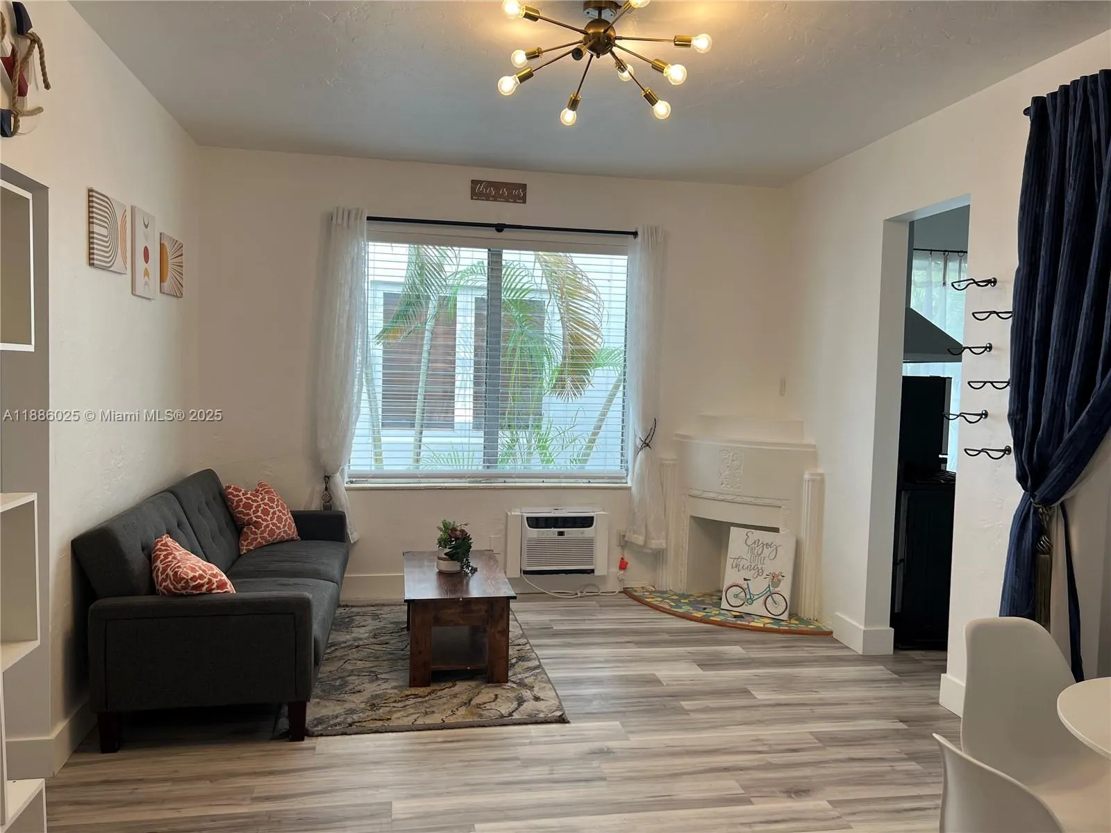 760 Jefferson Ave, #6
