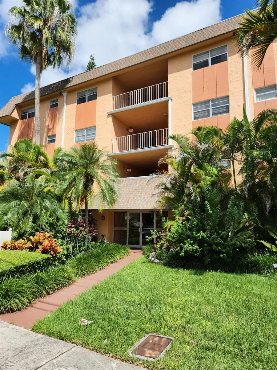 8101 SW 73rd Ave, #27