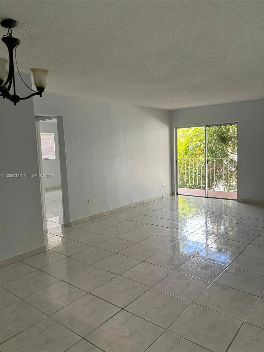 8101 SW 73rd Ave, #27