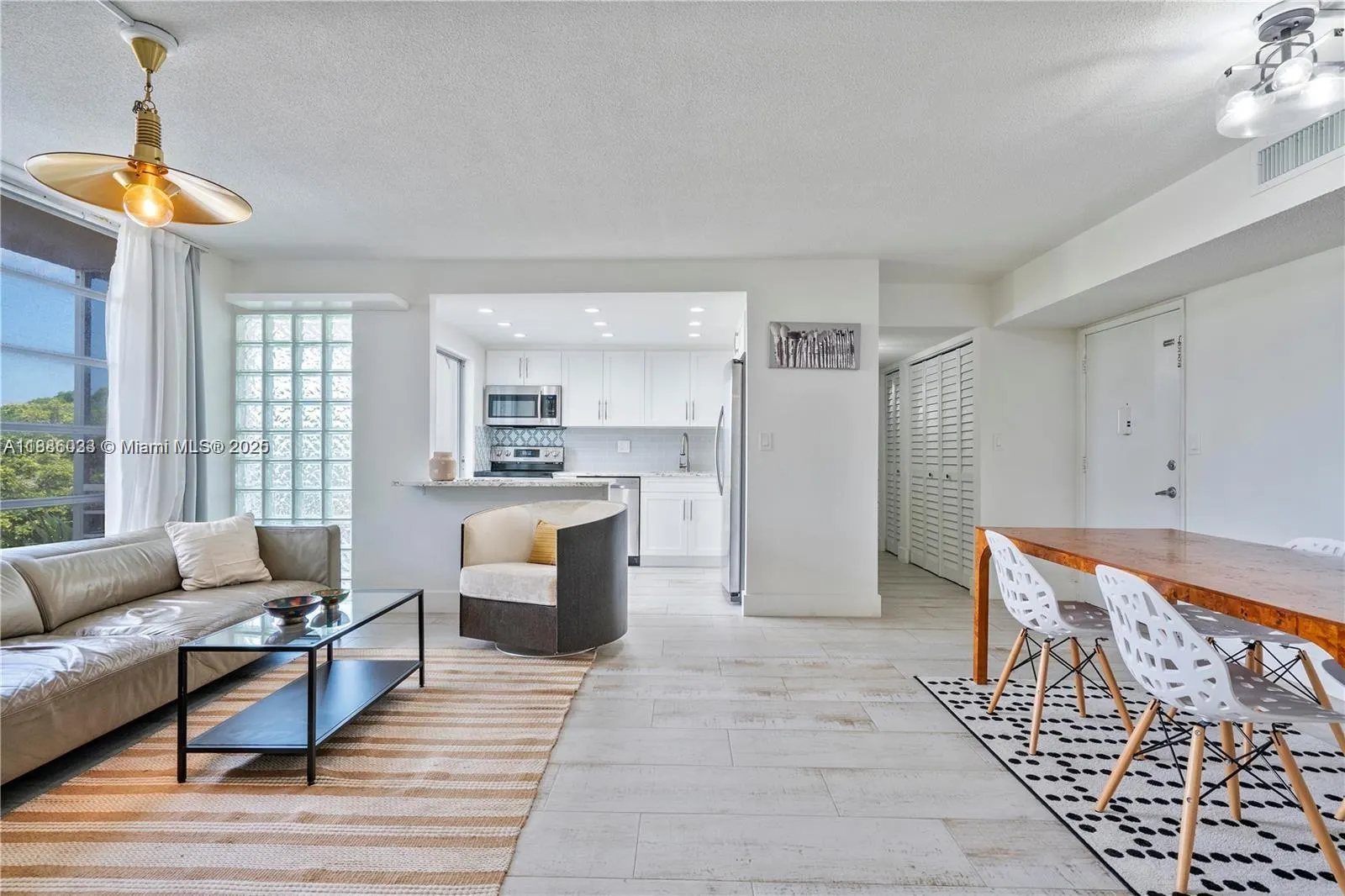 1750 NE 115th St, #307