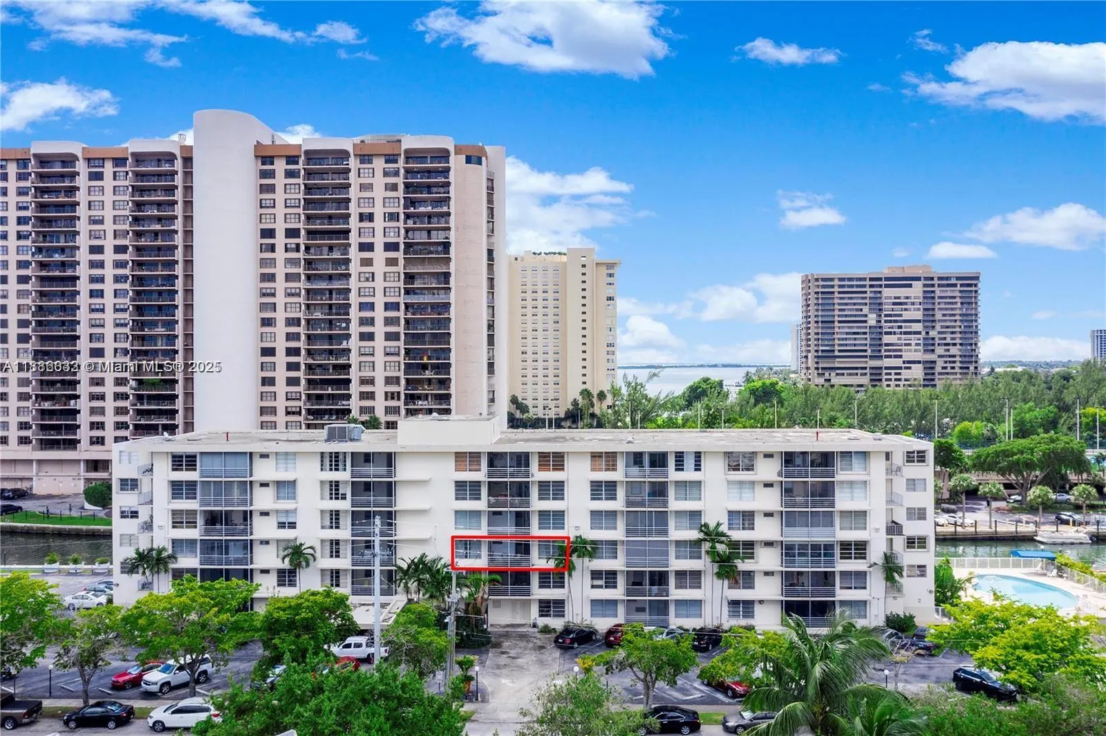 1750 NE 115th St, #307