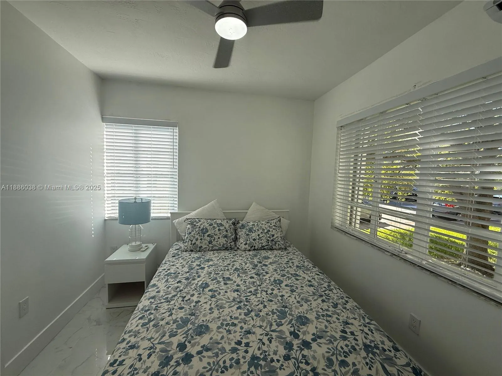 8340 Crespi Blvd, #18