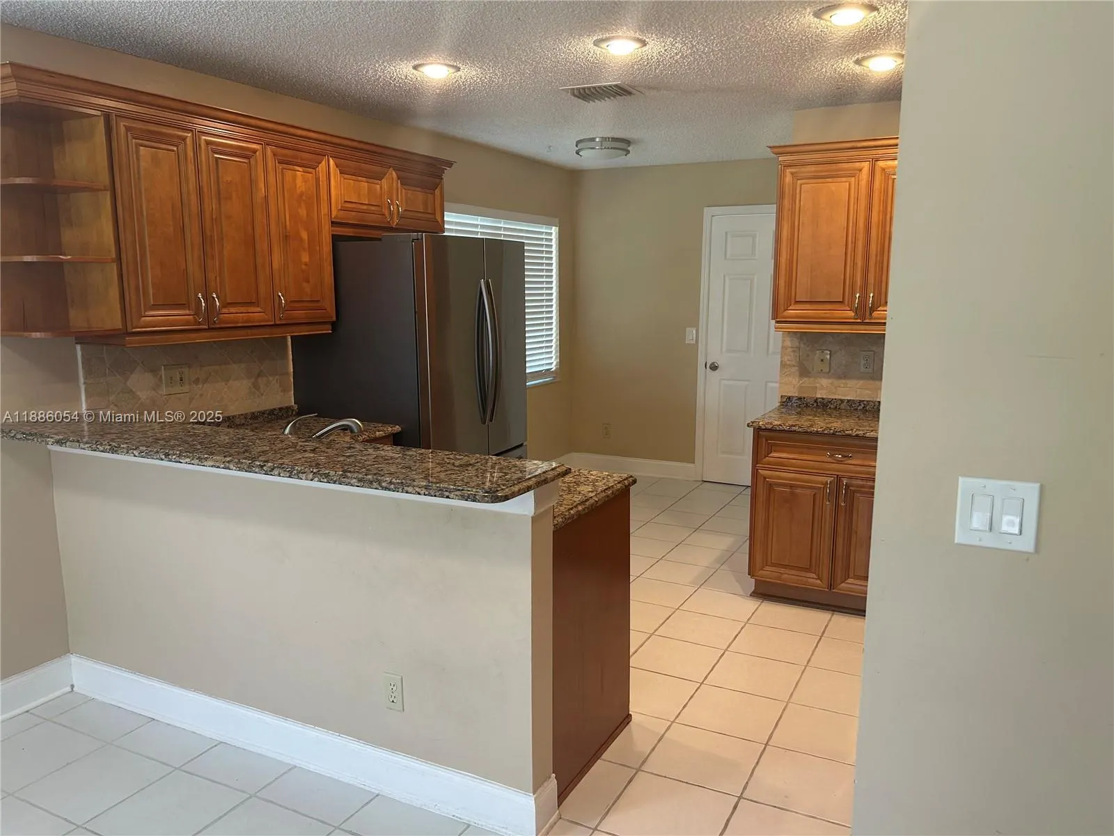 2939 Myrtle Oak Cir