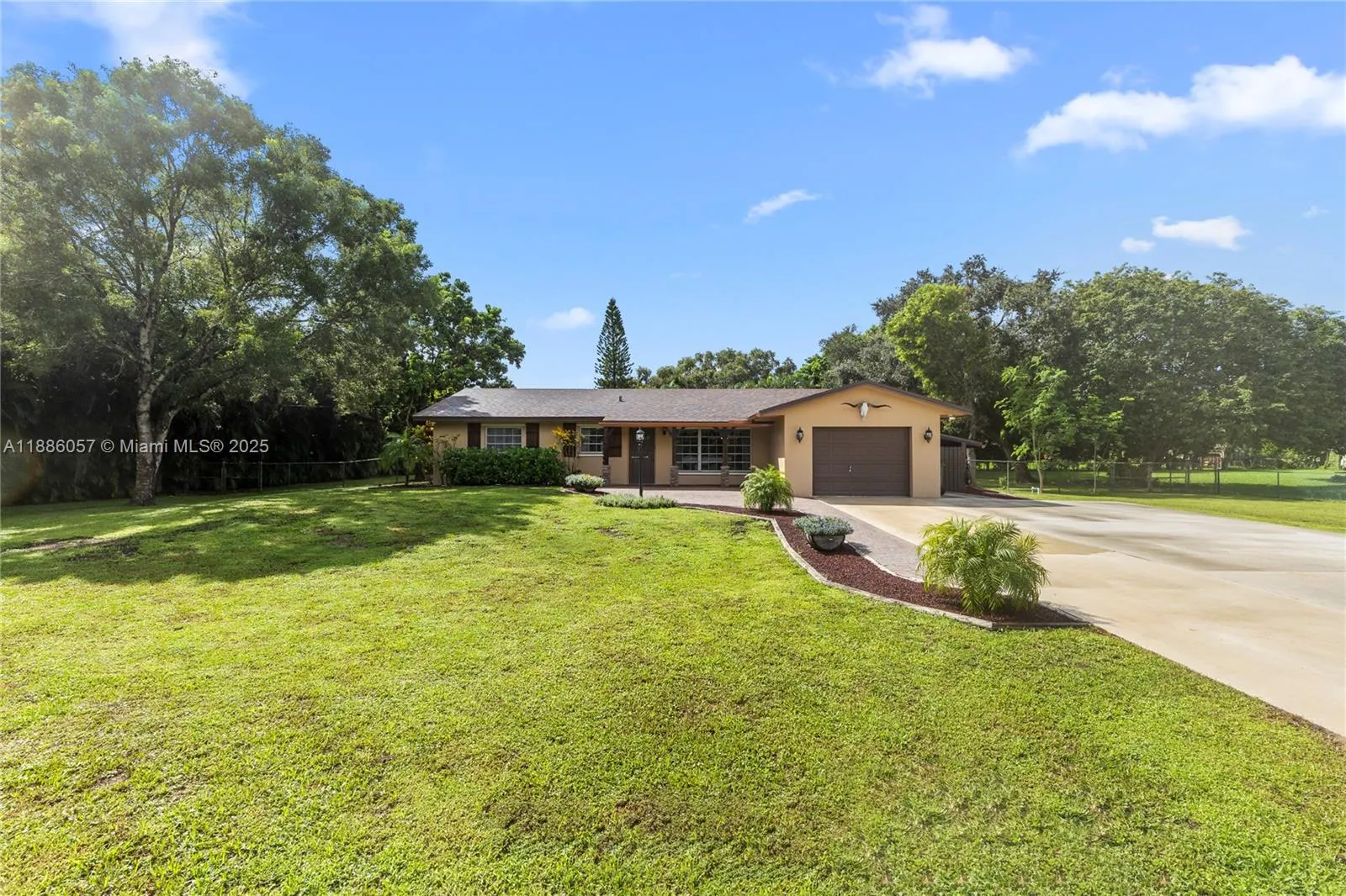 14300 SW 29th Ct