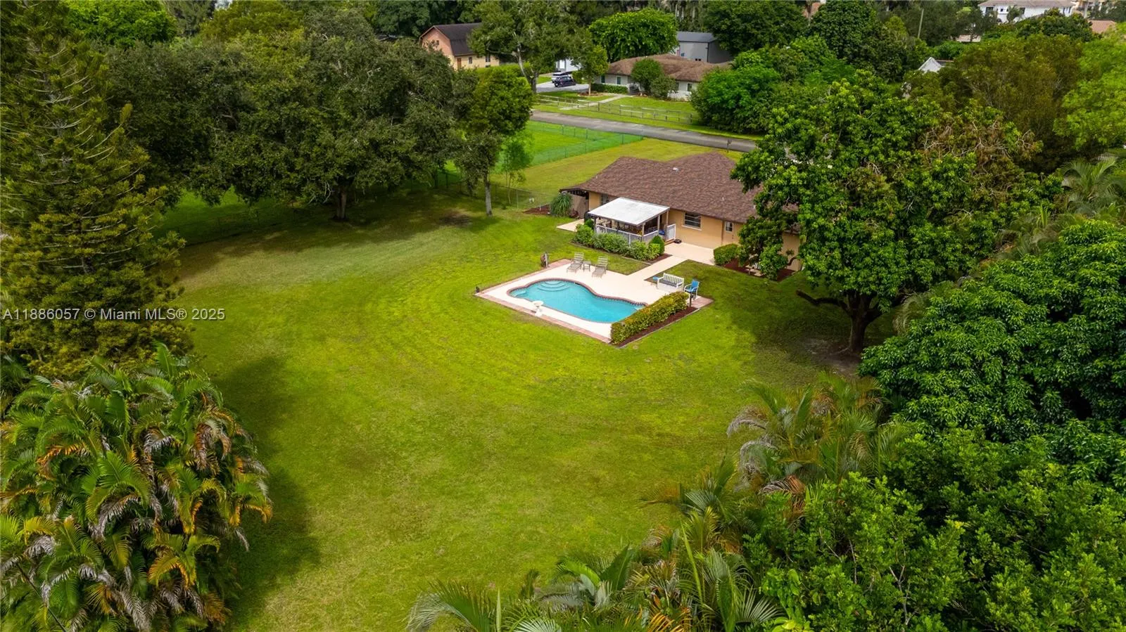 14300 SW 29th Ct