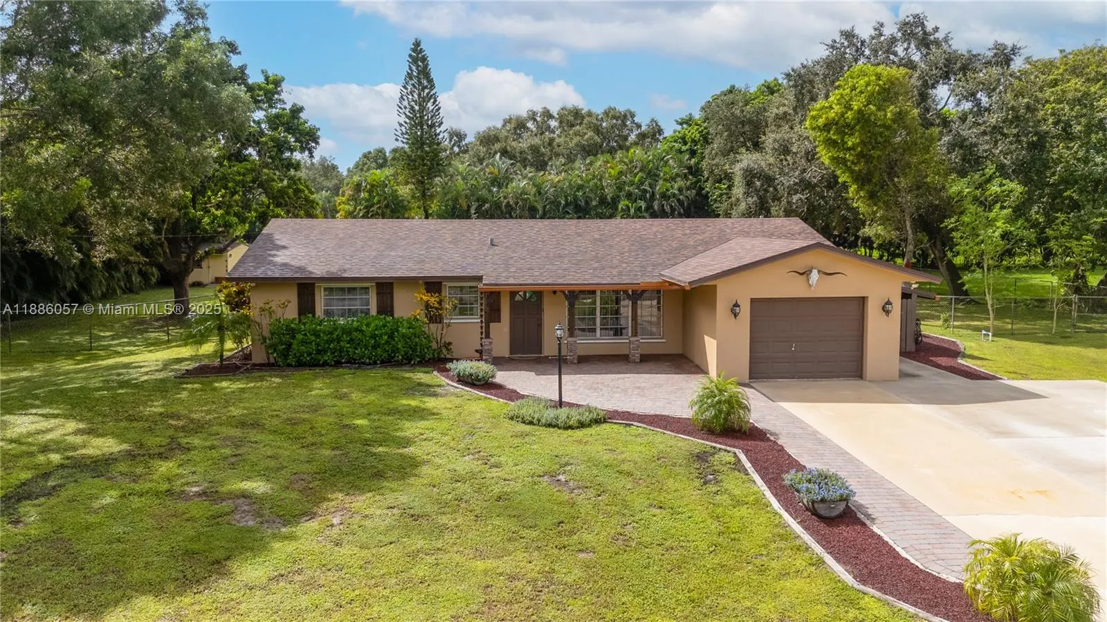 14300 SW 29th Ct