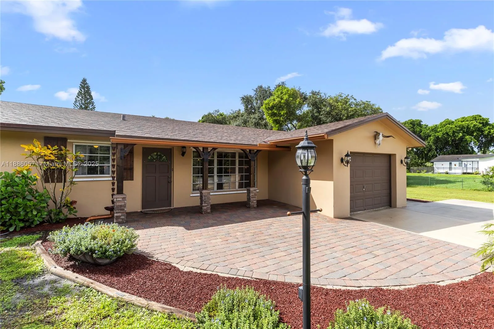 14300 SW 29th Ct