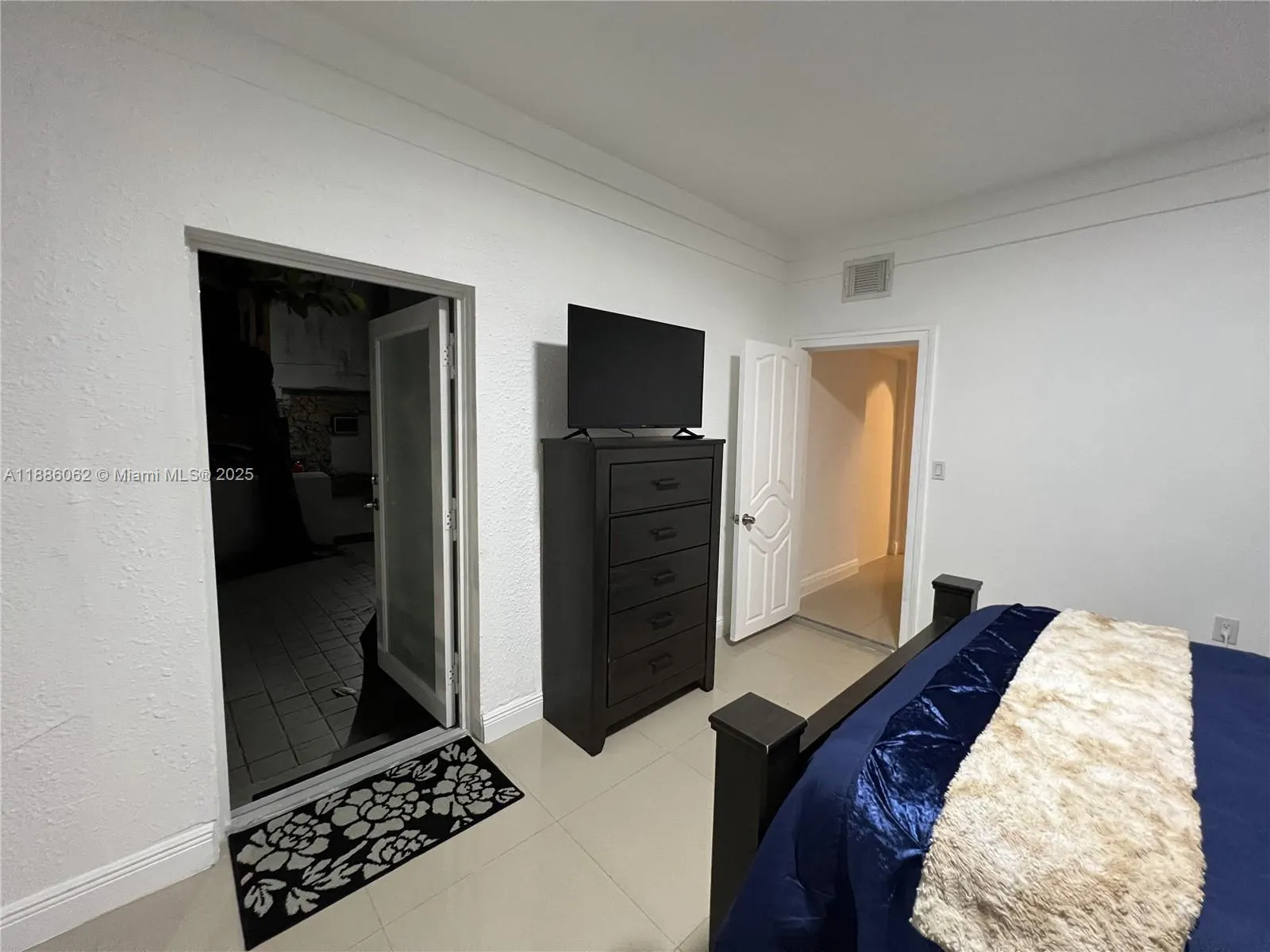 1680 NW 22nd Ct