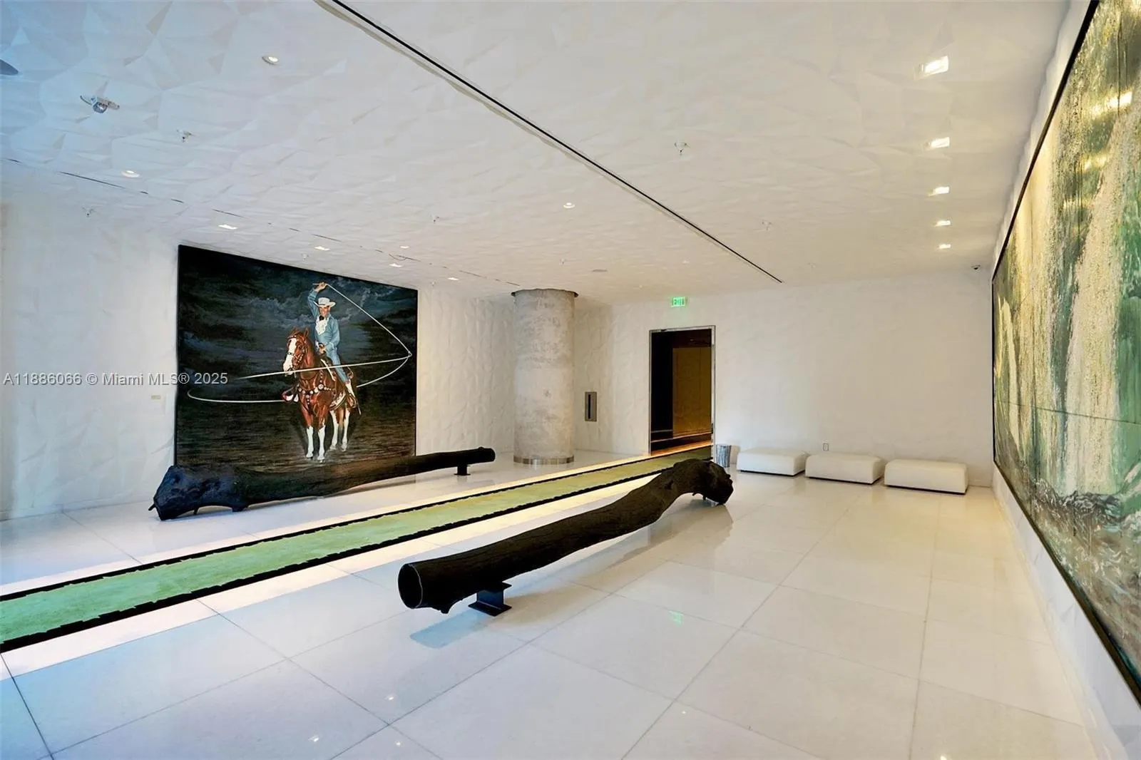 1300 S Miami Ave, #2208