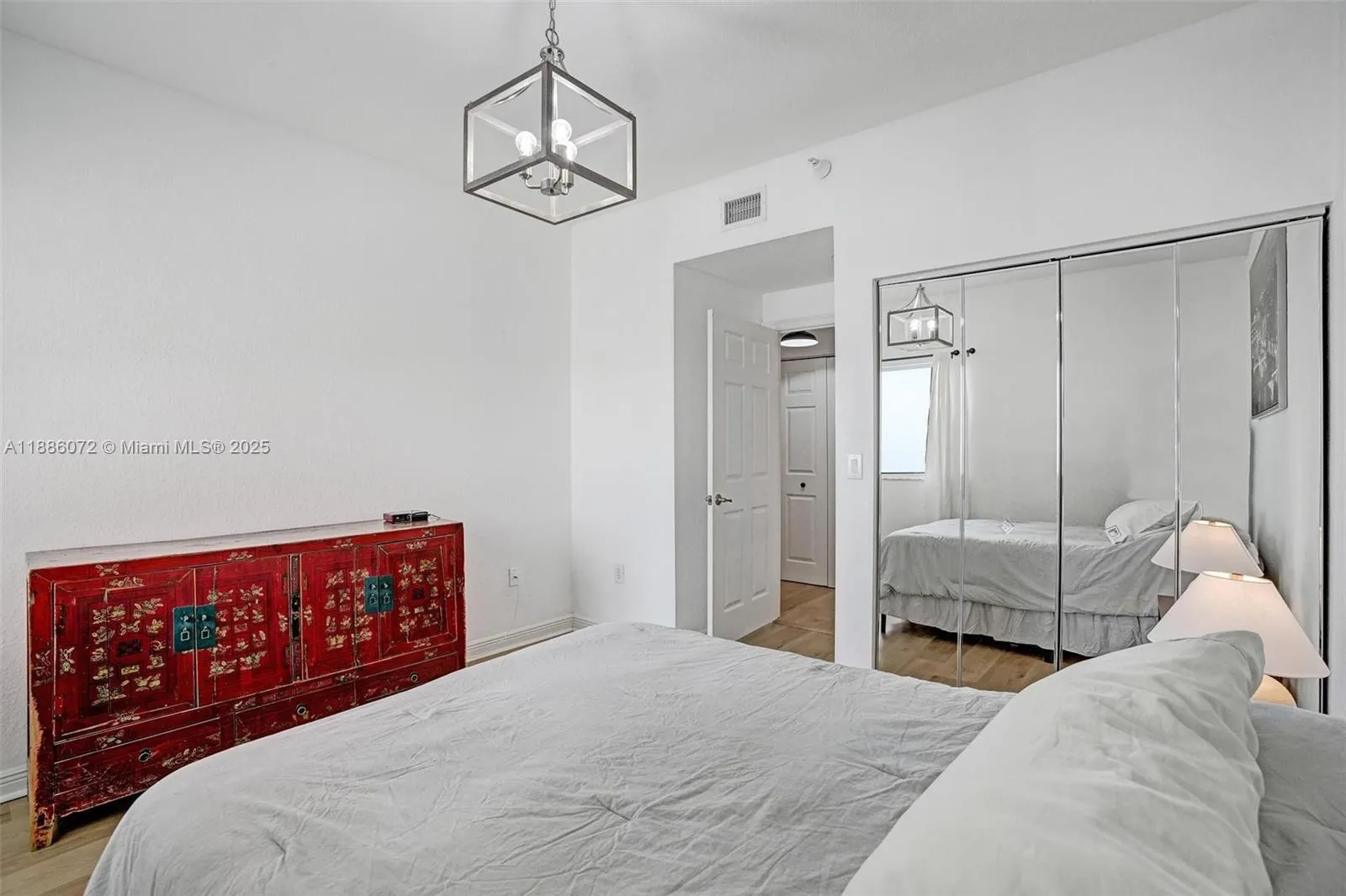 7635 Southampton Ter, #307