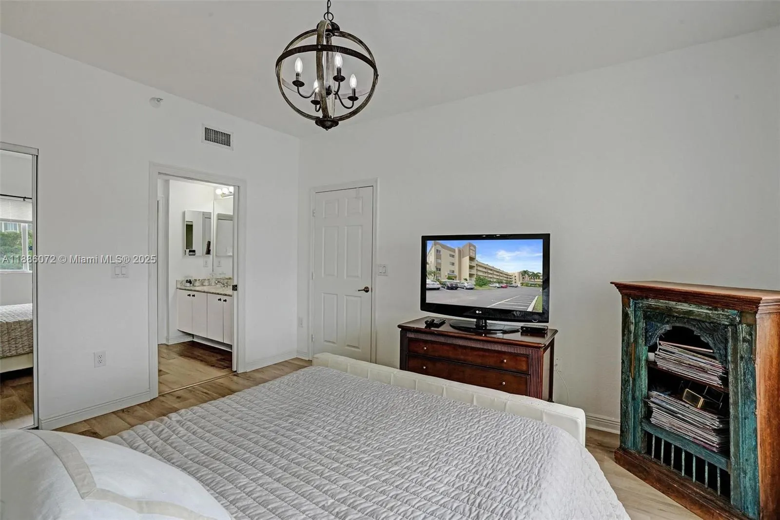 7635 Southampton Ter, #307