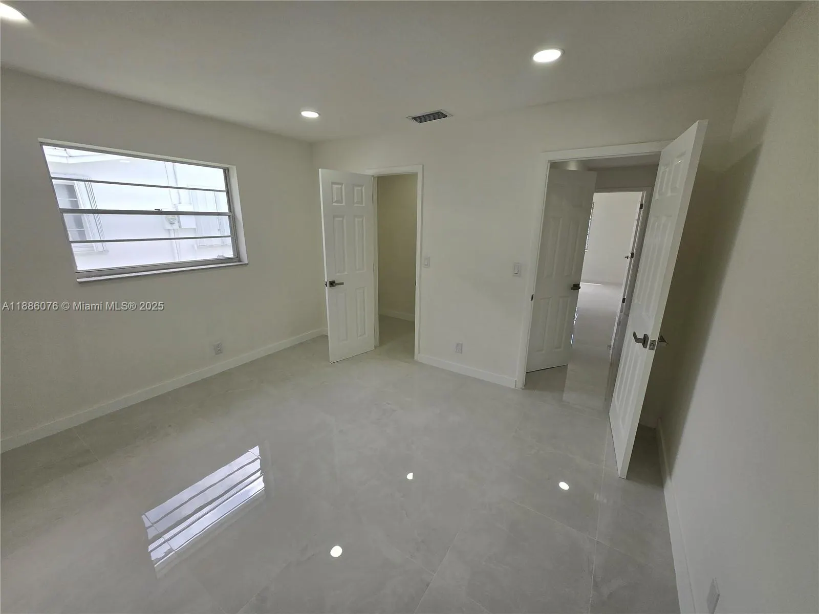 600 SW 8th Pl