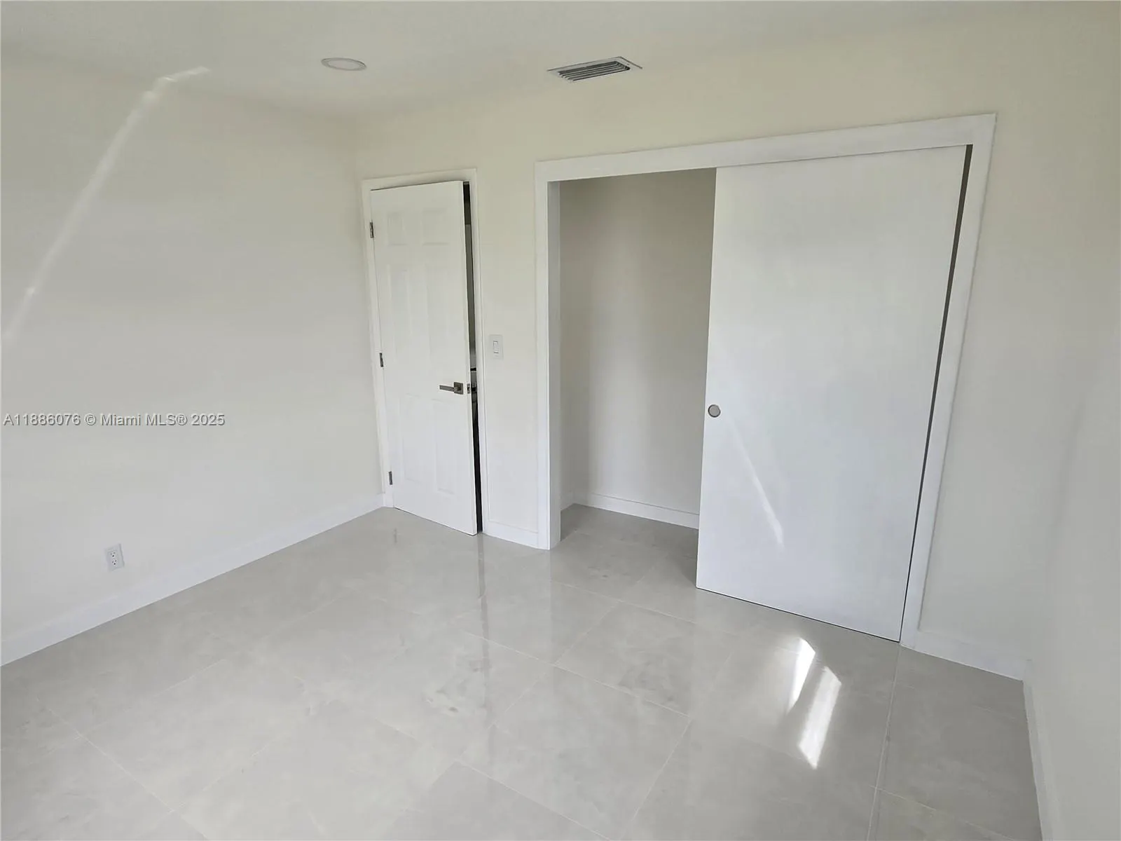 600 SW 8th Pl