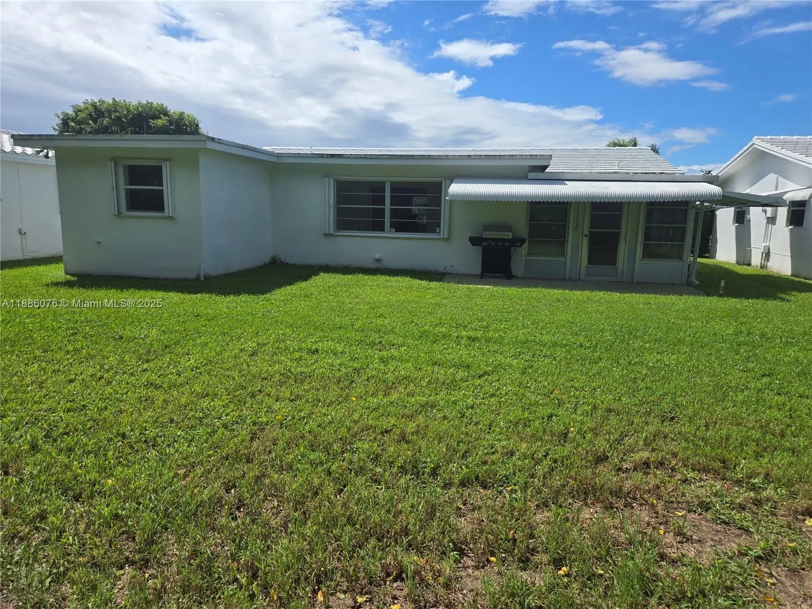 600 SW 8th Pl