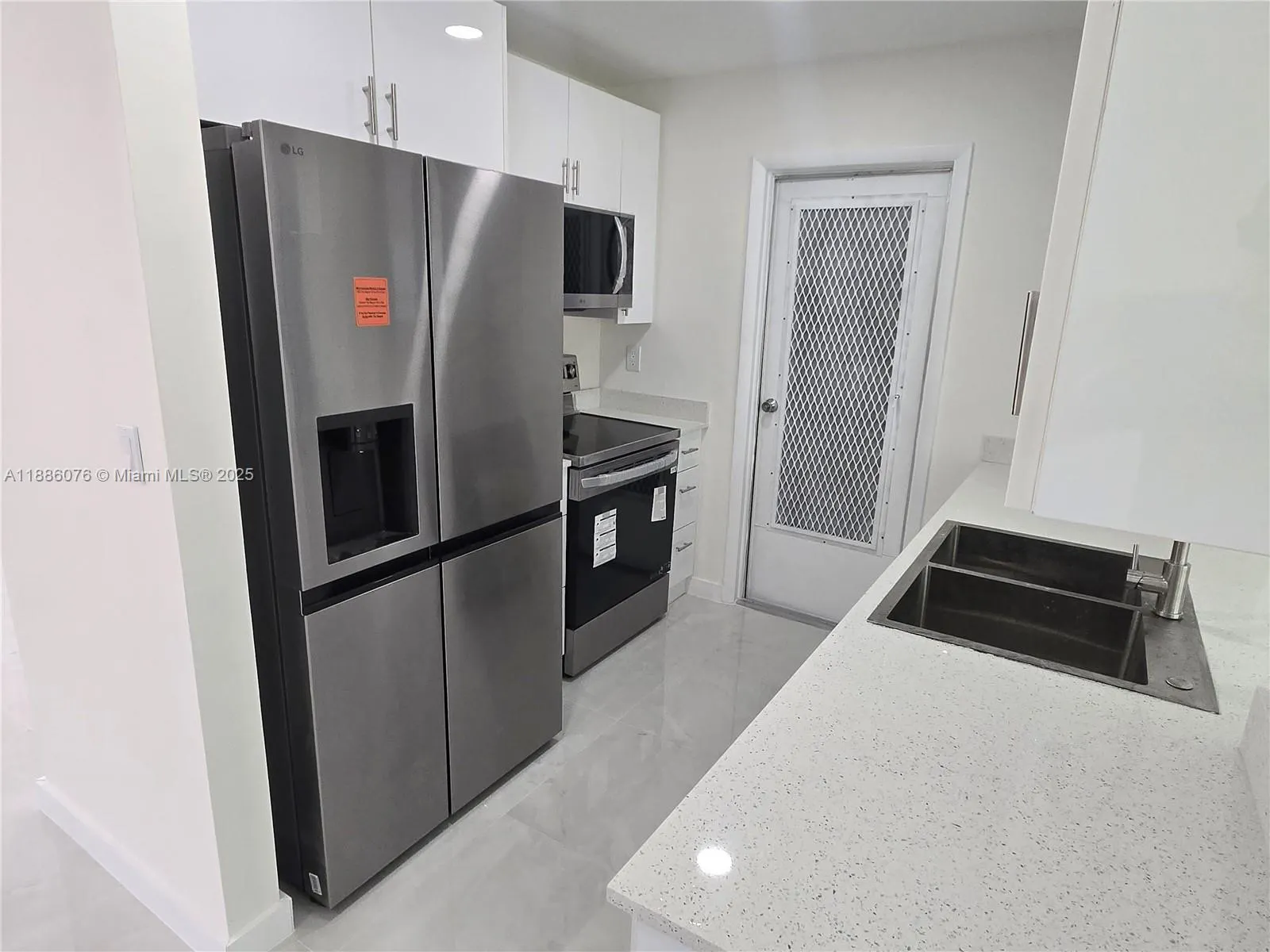 600 SW 8th Pl