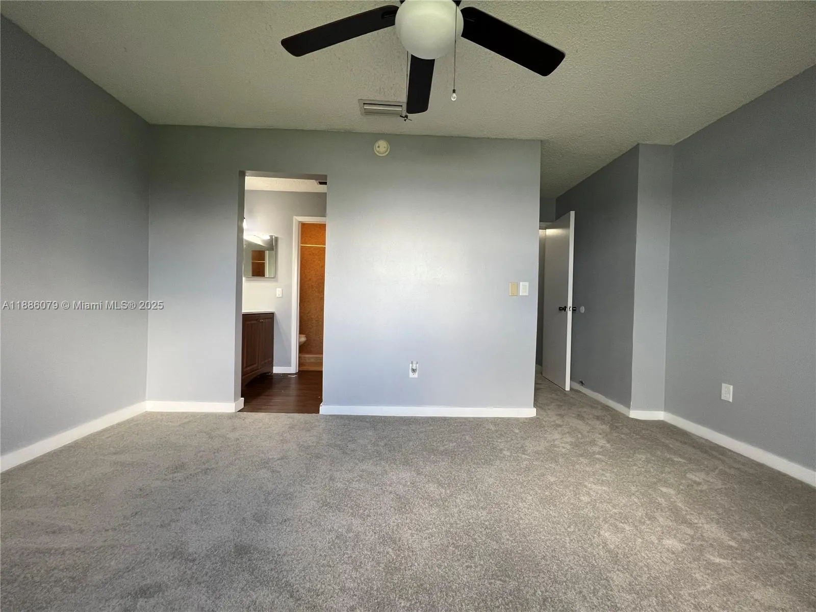 809 Hamilton Dr, #809A