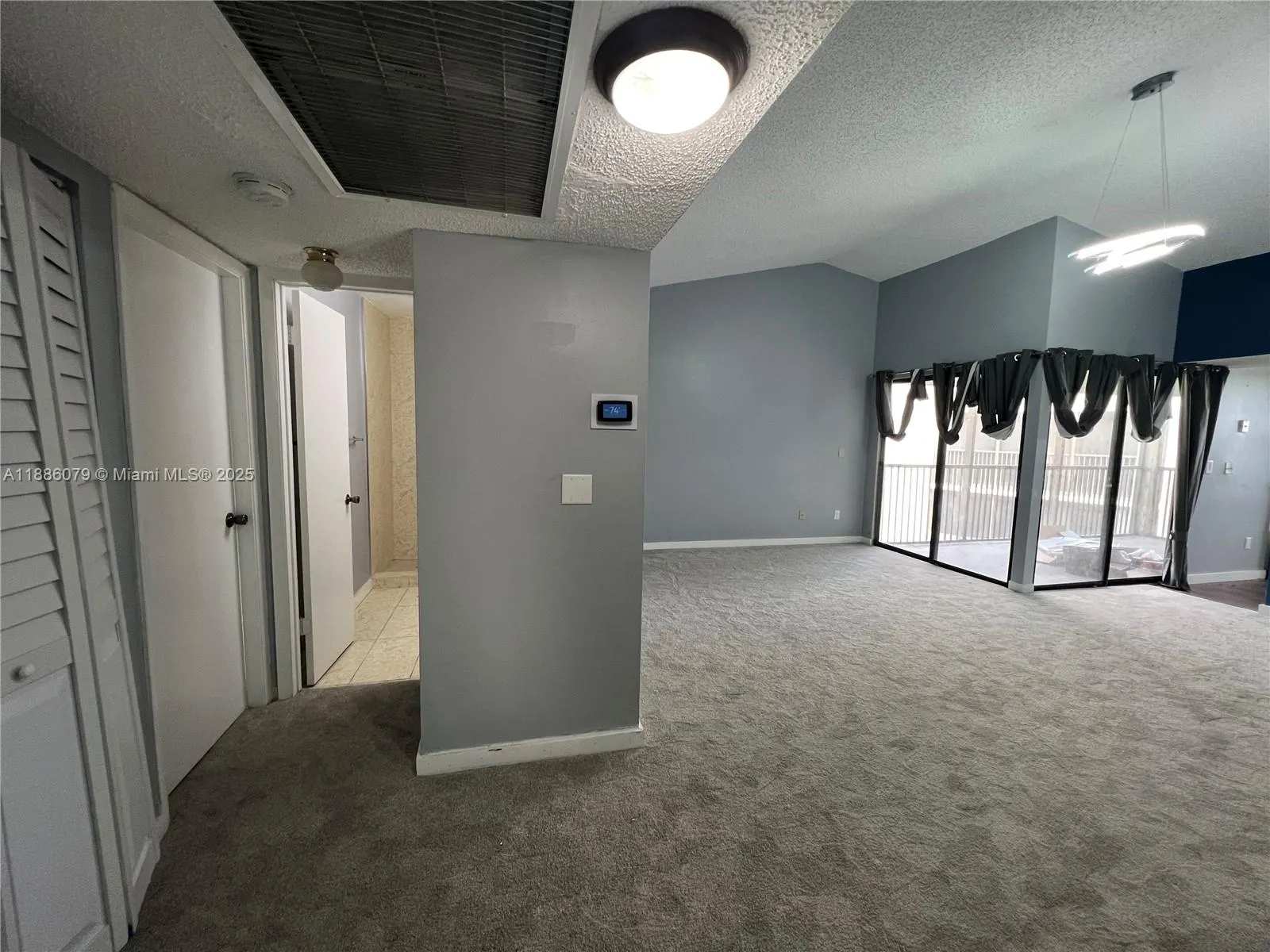 809 Hamilton Dr, #809A